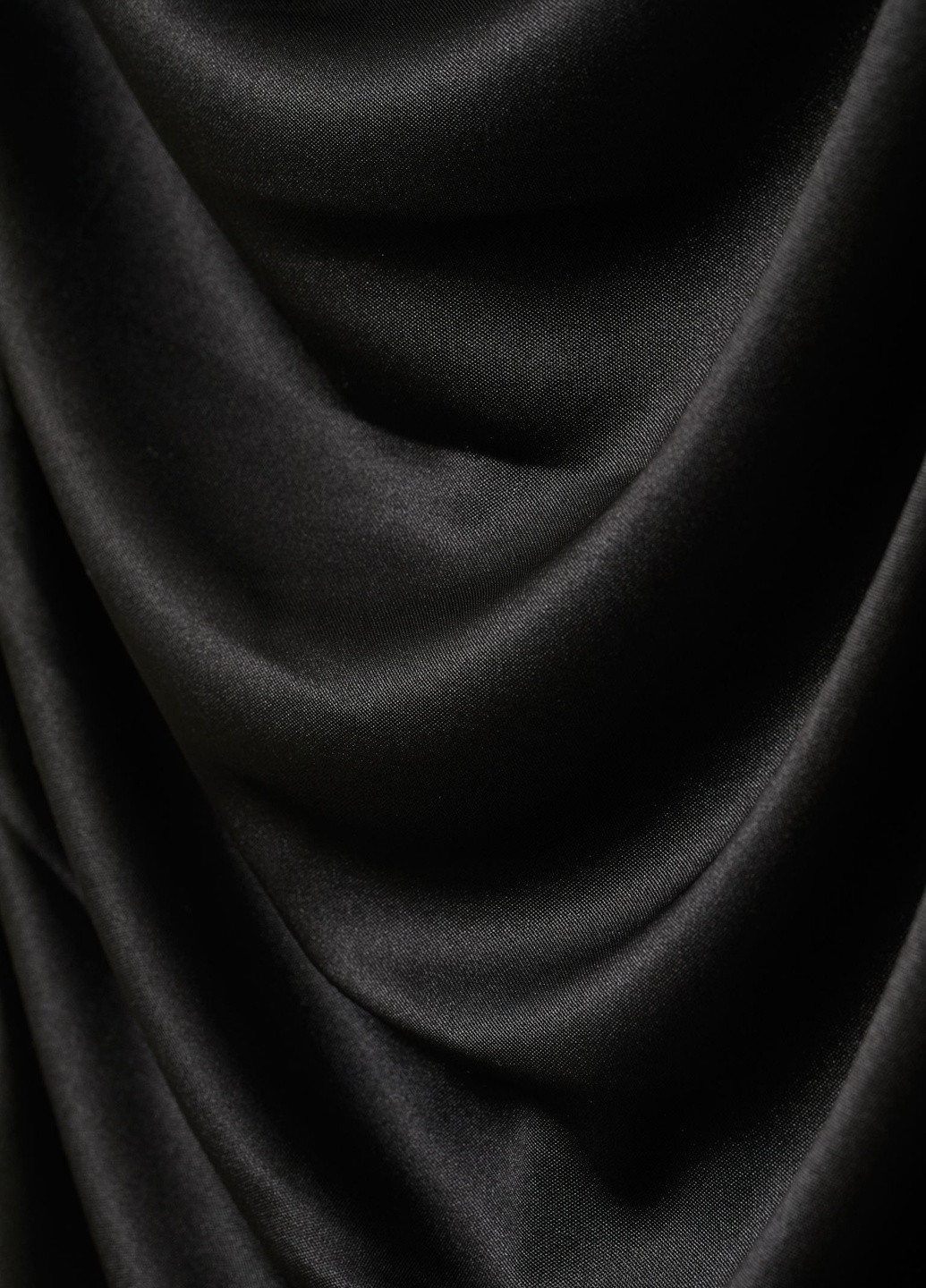 Черное кэжуал платье H&M однотонное