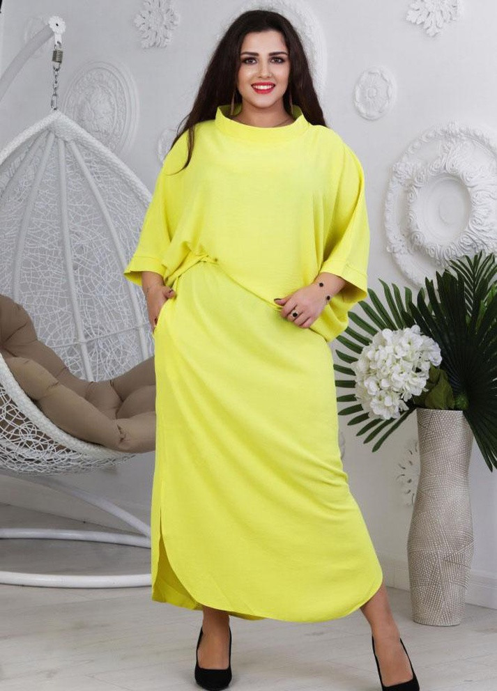 Женский костюм из длинной юбки и свободной кофты желтого цвета р.50/52 357703 New Trend (256454188)
