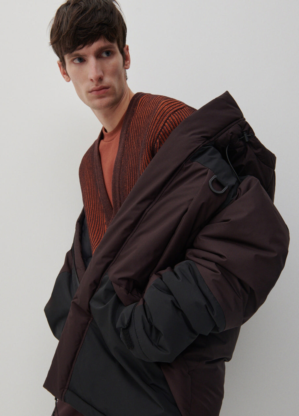 Темно-коричневая зимняя куртка Reserved