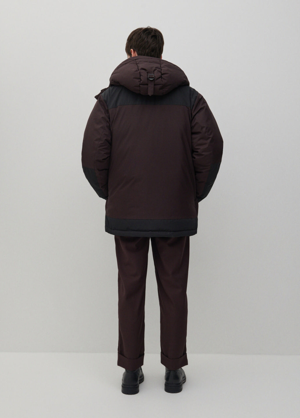 Темно-коричнева зимня куртка Reserved