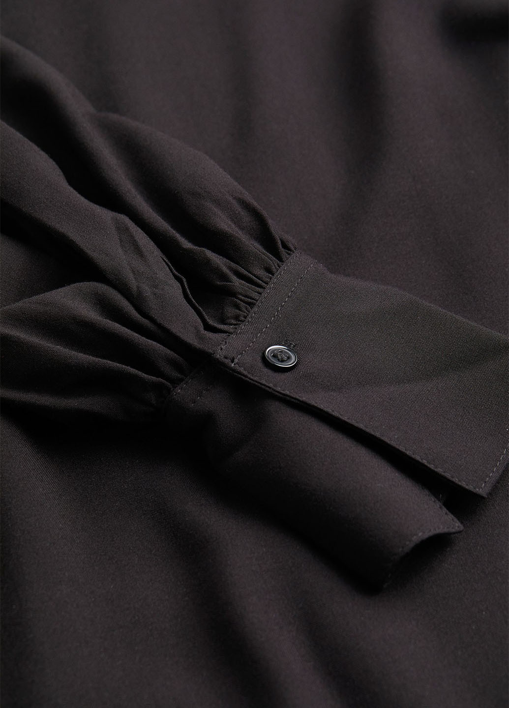 Черное кэжуал платье рубашка H&M однотонное