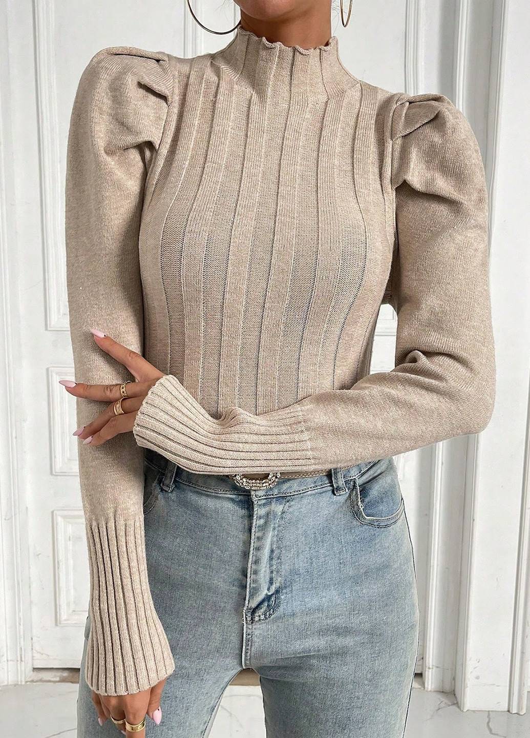 Бежевий демісезонний светр SHEIN