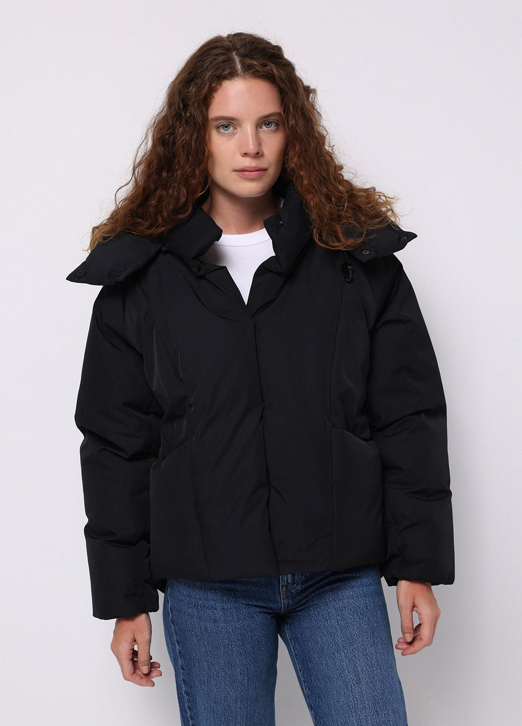 Черная зимняя куртка Colin's