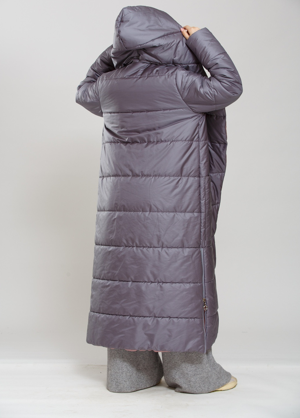 Серое зимнее Пальто Alberto Bini