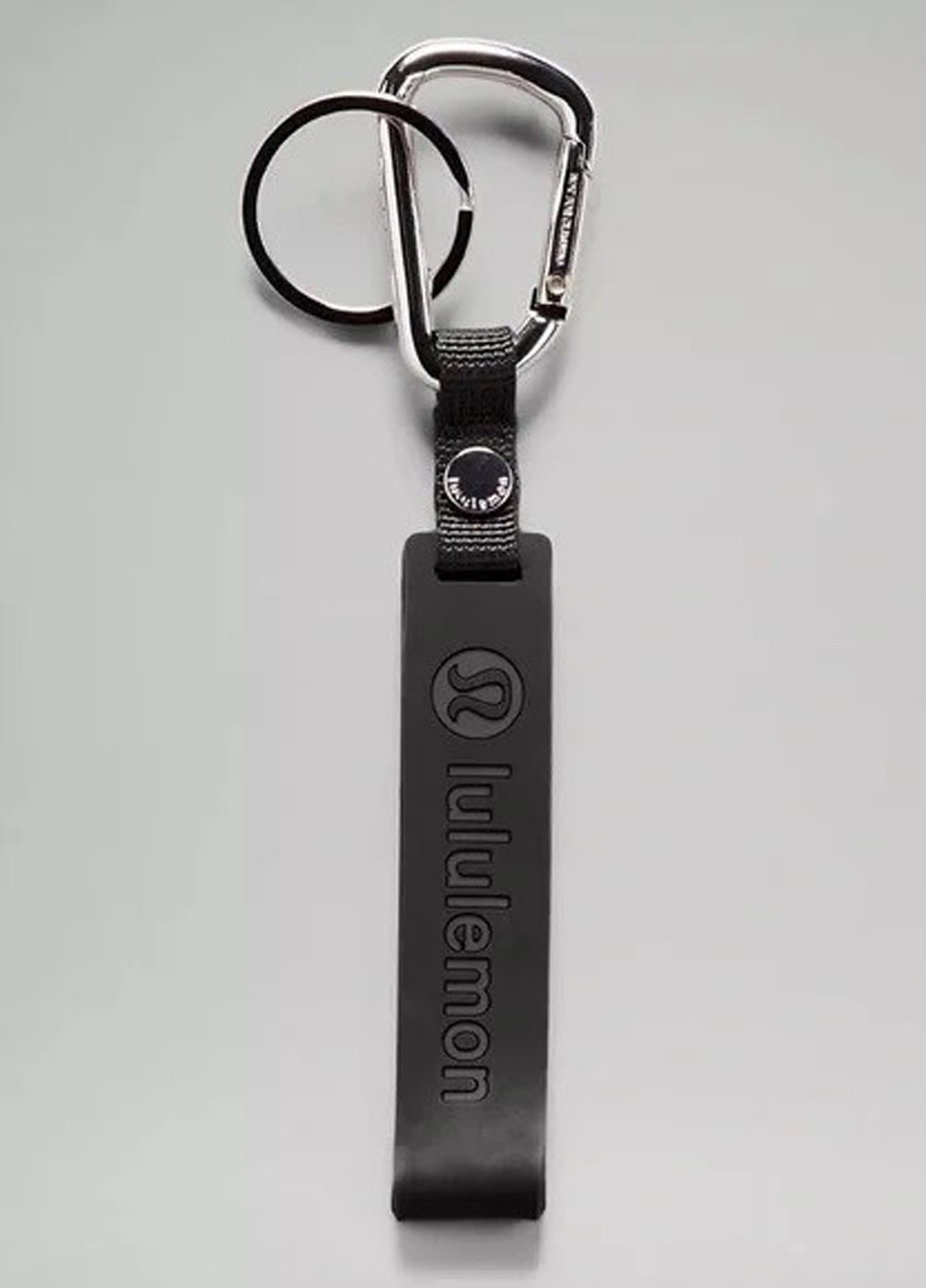 Брелок Lululemon Athletica (348077191)