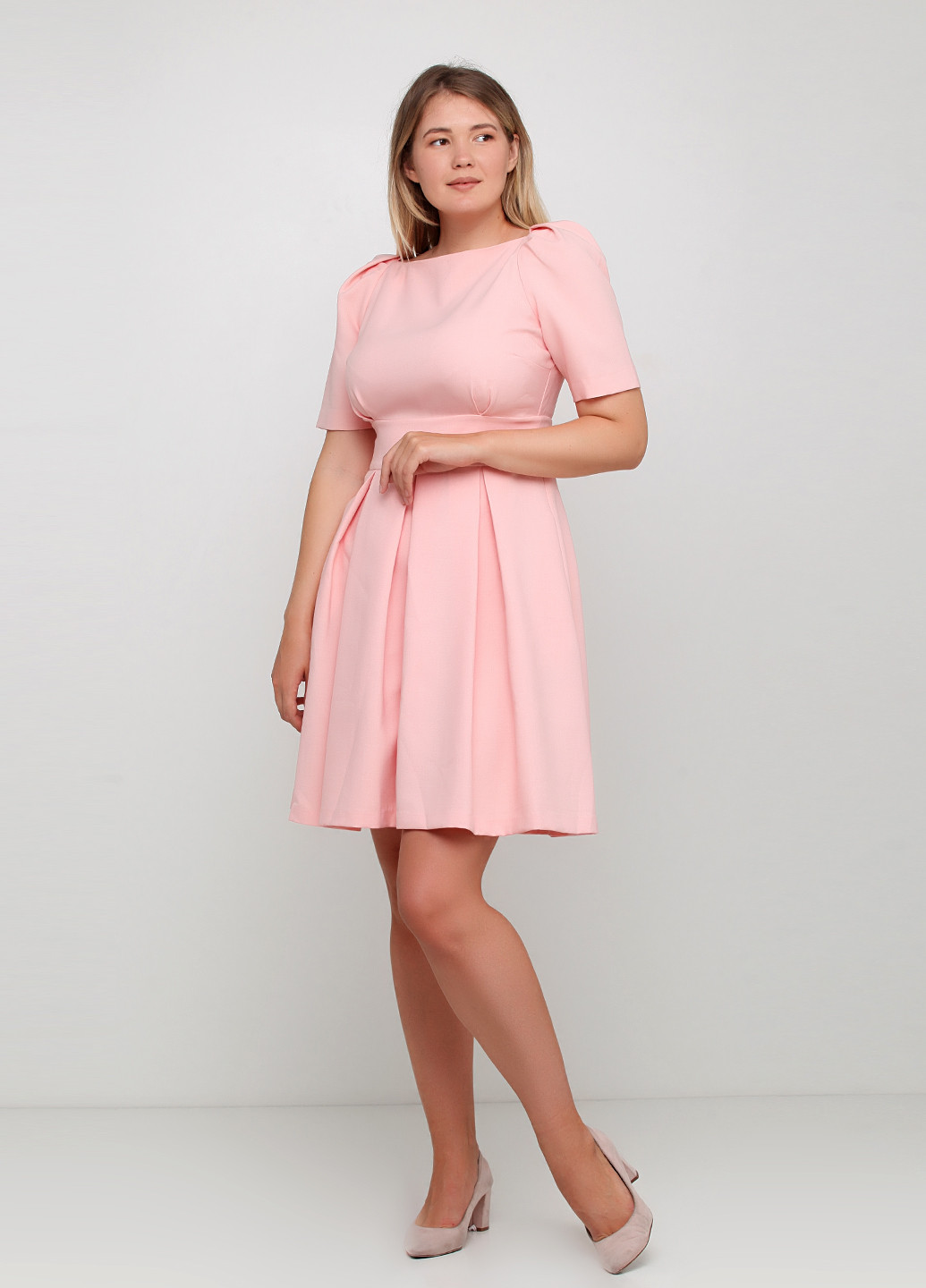 Розовое кэжуал платье клеш Sassofono однотонное