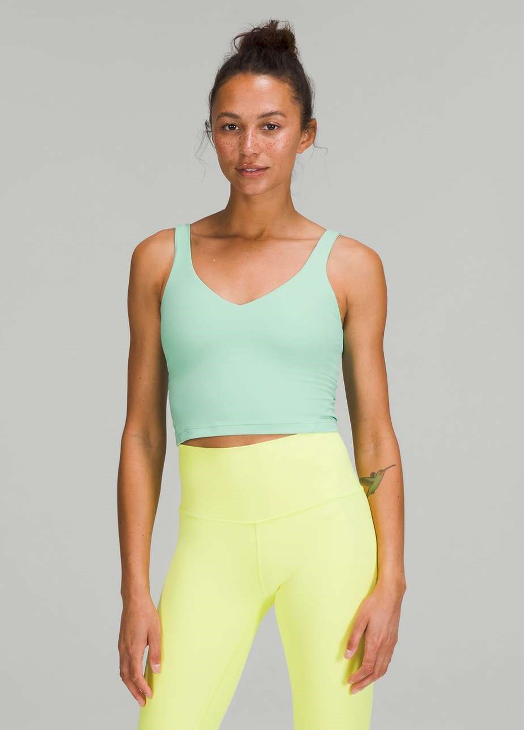 Топ Lululemon Athletica (348077207)