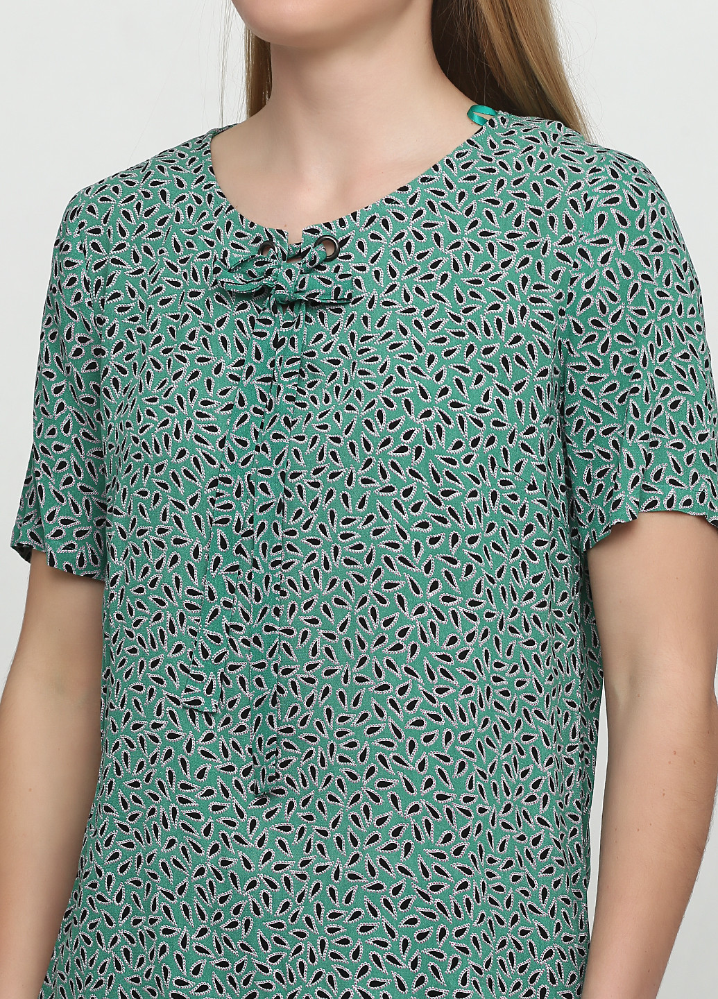 Костюм (блуза, юбка) BRANDTEX COPENHAGEN юбочный абстрактный зелёный кэжуал вискоза