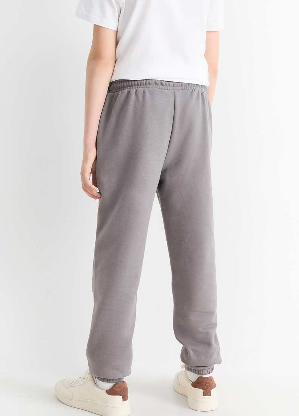 Серые кэжуал демисезонные брюки джоггеры C&A