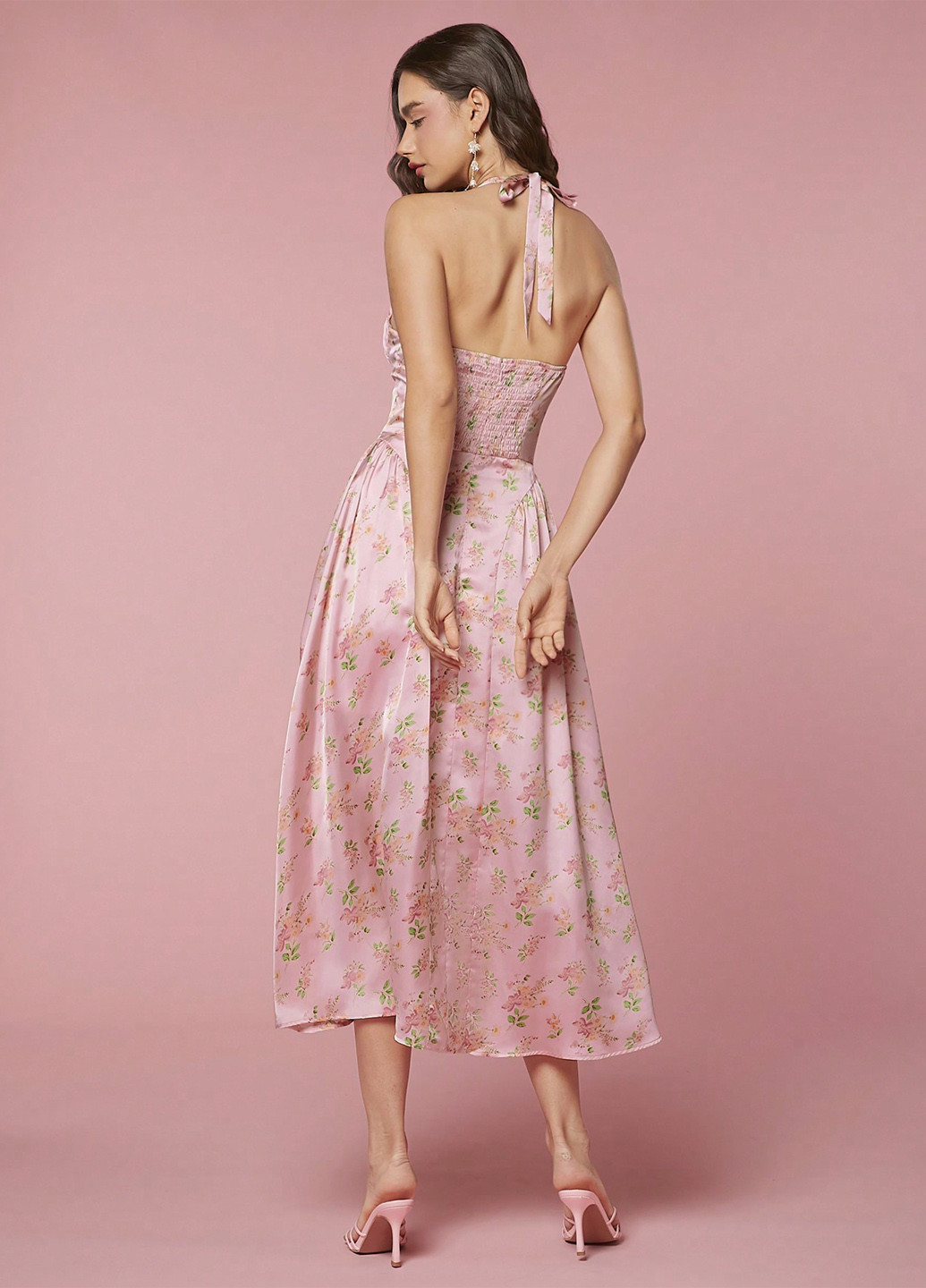 Розовое коктейльное платье клеш, с открытой спиной SHEIN с цветочным принтом