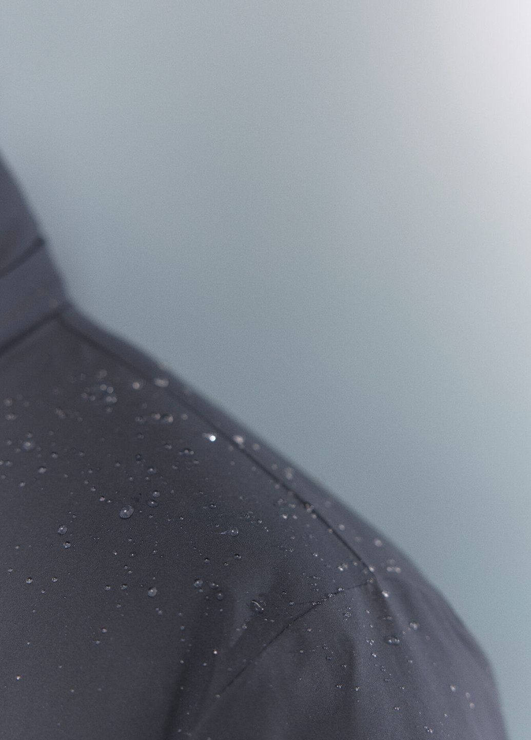 Темно-синя зимня куртка Springfield