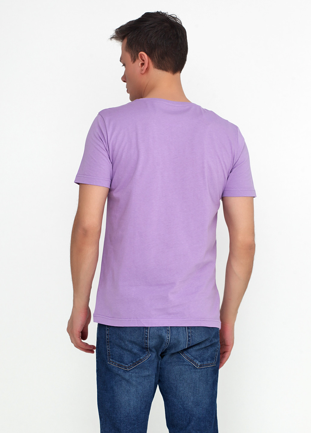 Светло-фиолетовая футболка Power