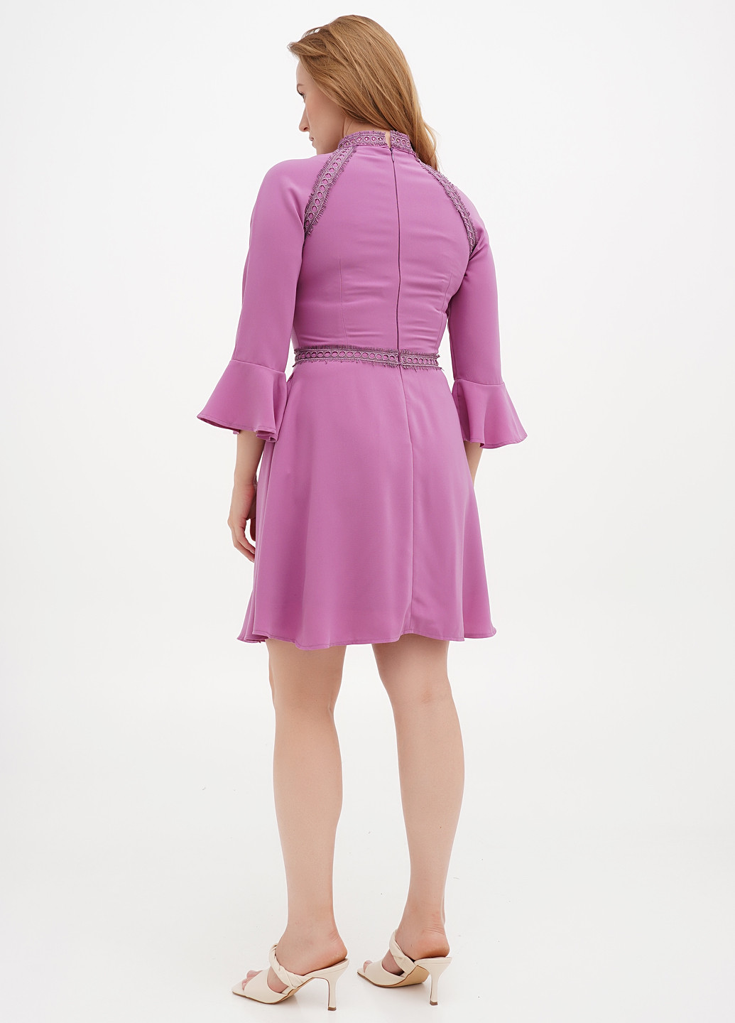 Сиреневое кэжуал платье клеш Sassofono однотонное