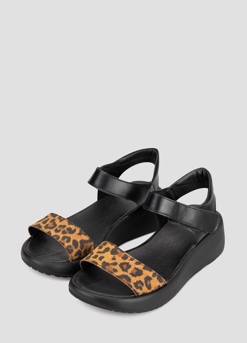 Черные босоножки Viscala на липучке