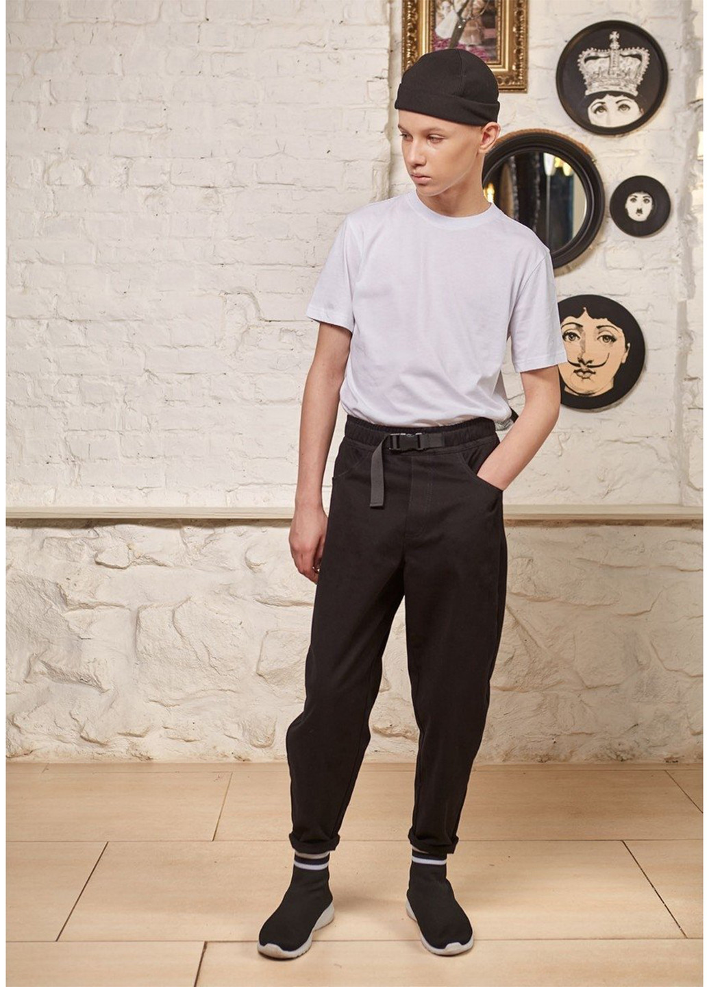 Черно-белые кэжуал демисезонные брюки джоггеры Овен