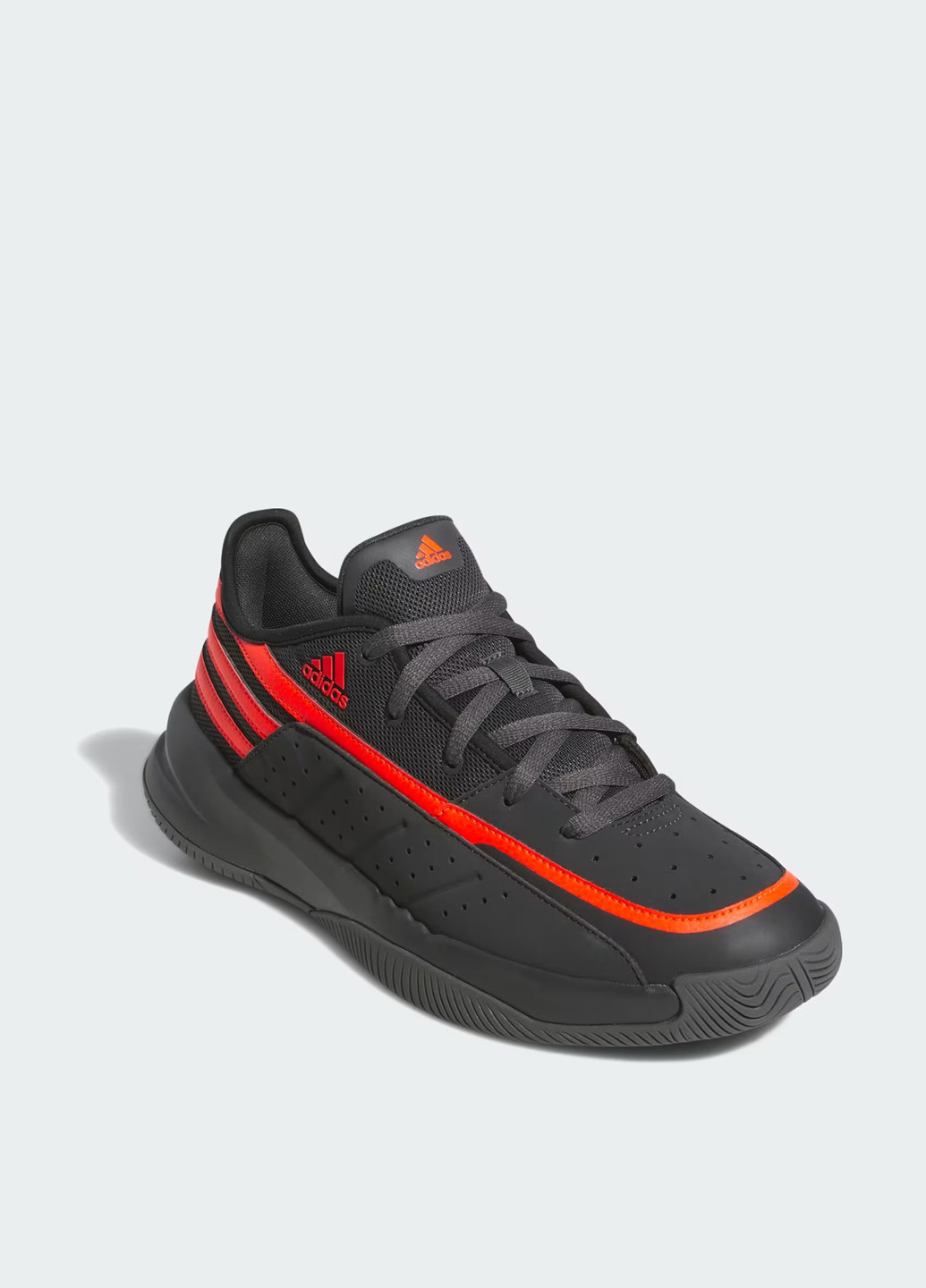 Серые демисезонные кроссовки adidas