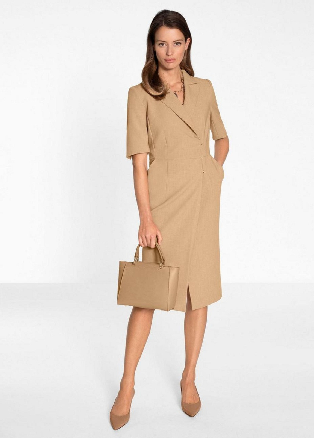 Бежева ділова сукня Madeleine однотонна