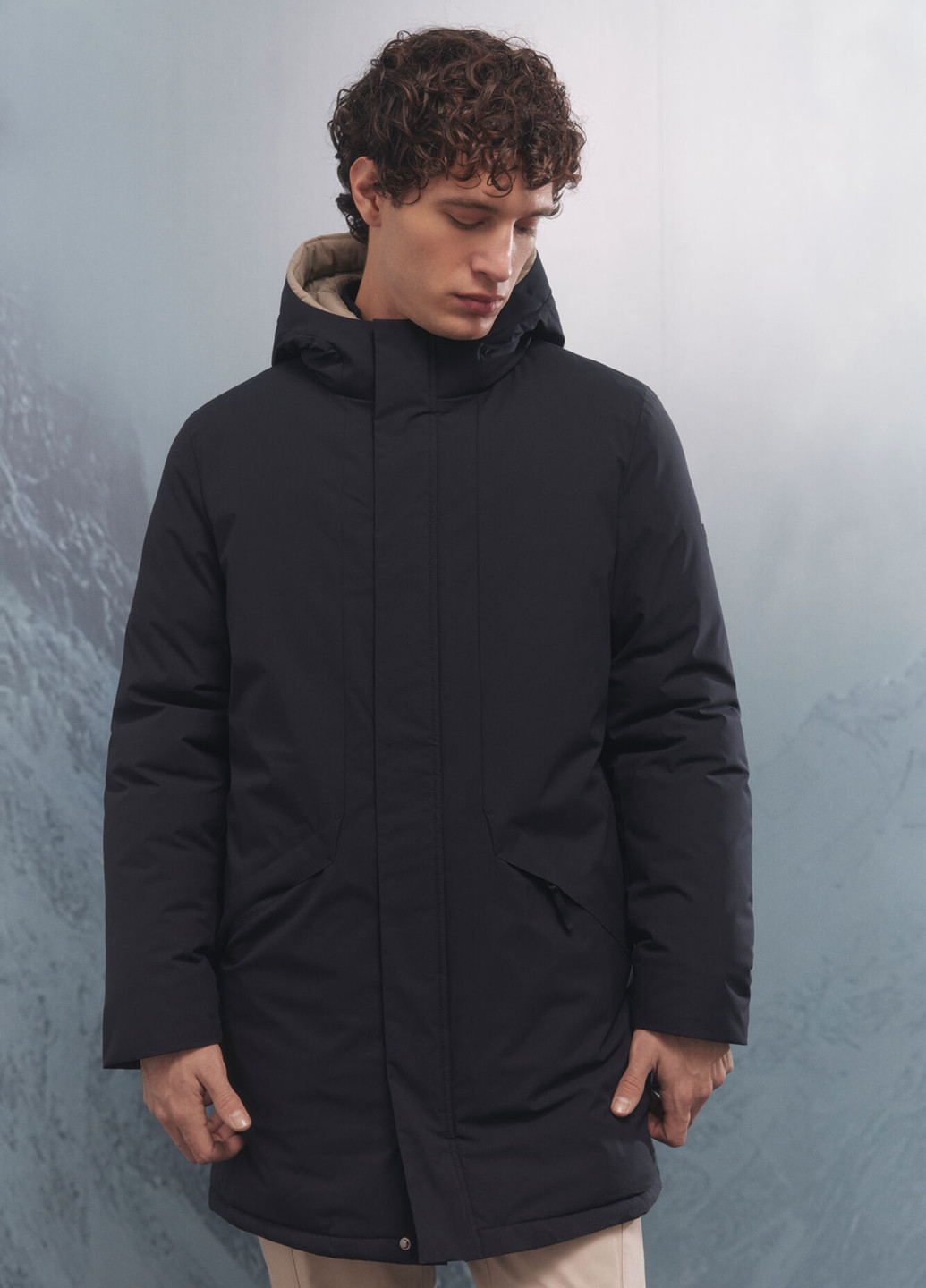 Темно-синя зимня куртка Springfield