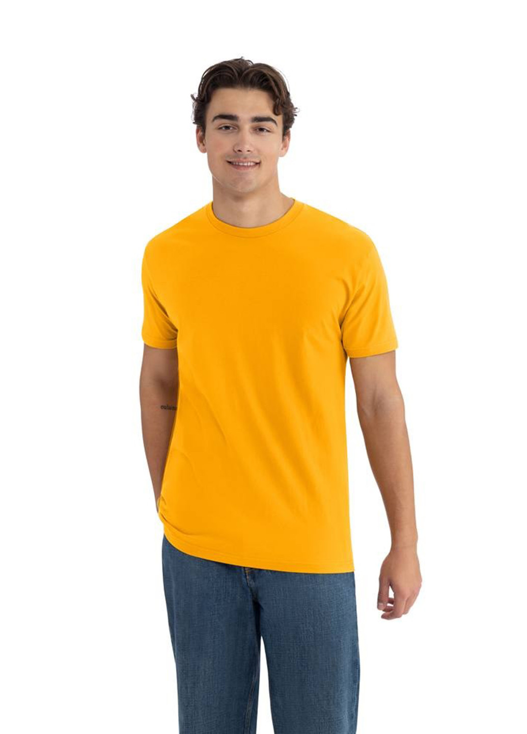 Желтая футболка Next Level