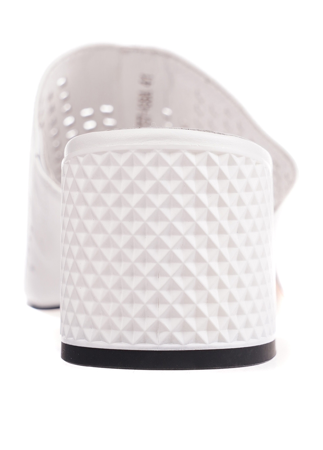 Белые шлепанцы Blizzarini с перфорацией