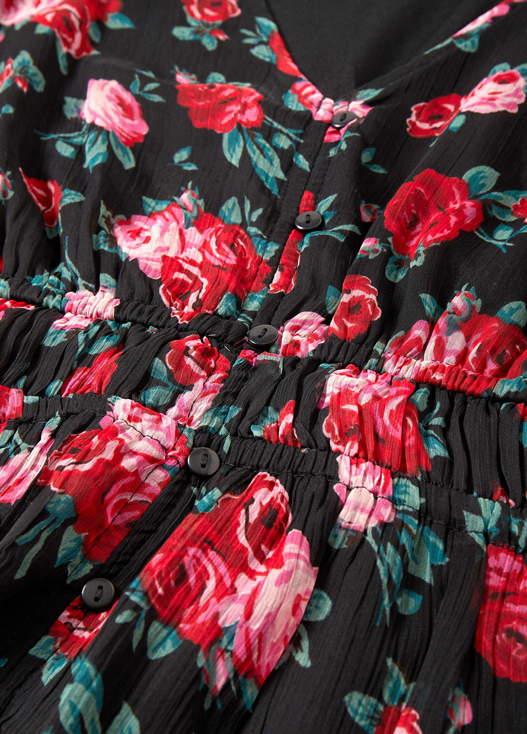 Чорна блуза з баскою C&A