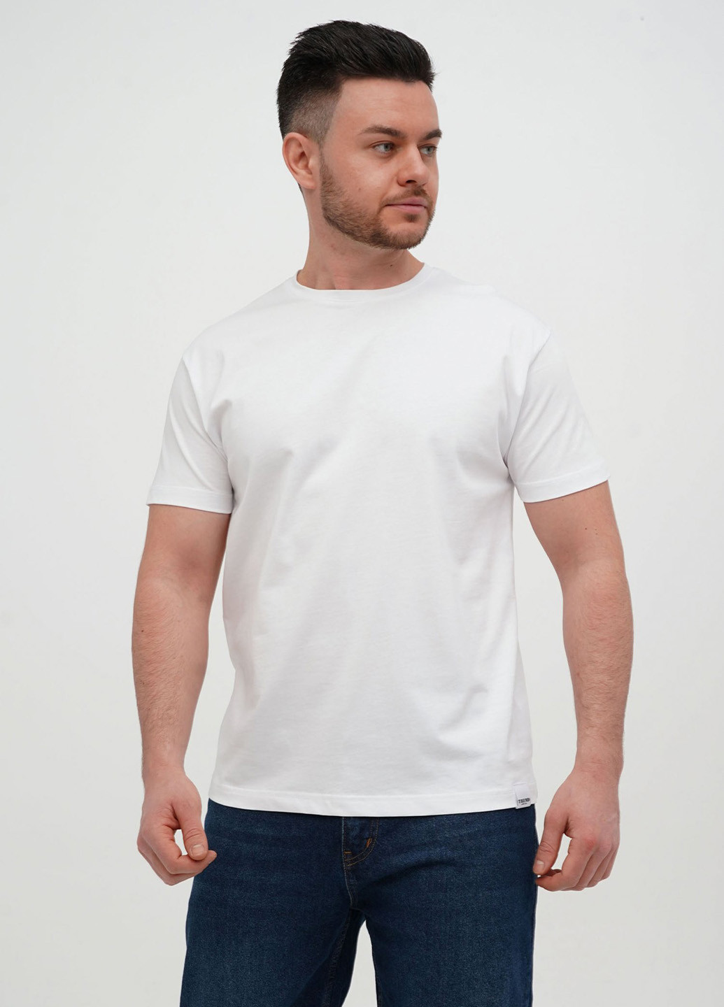 Белая футболка Trend Collection