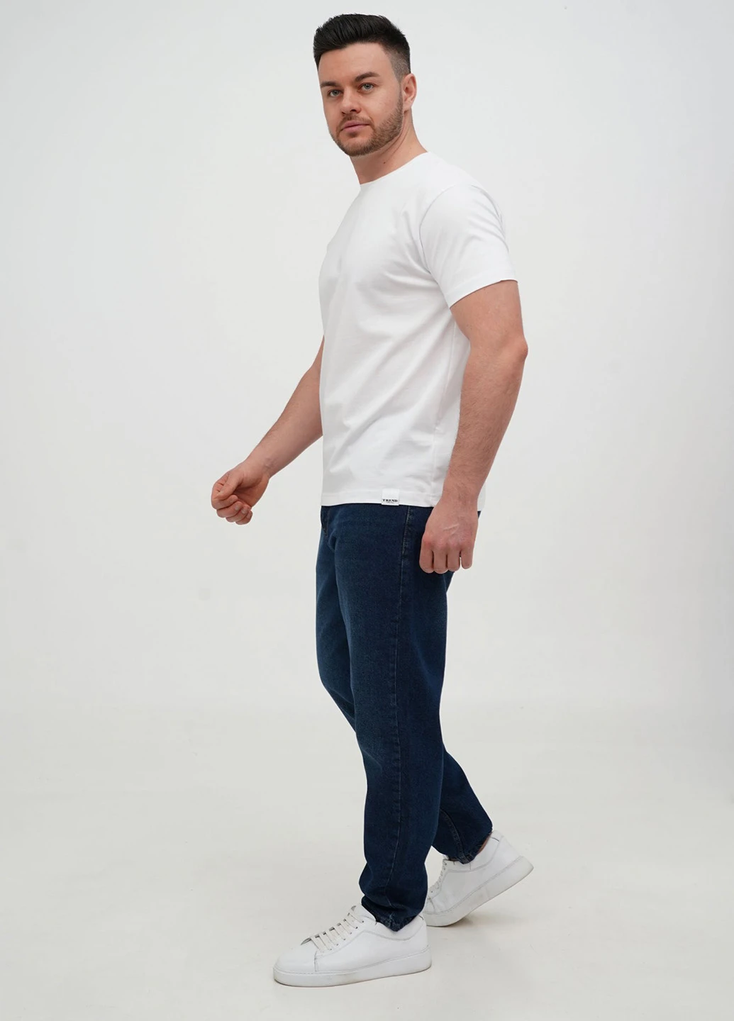Белая футболка Trend Collection