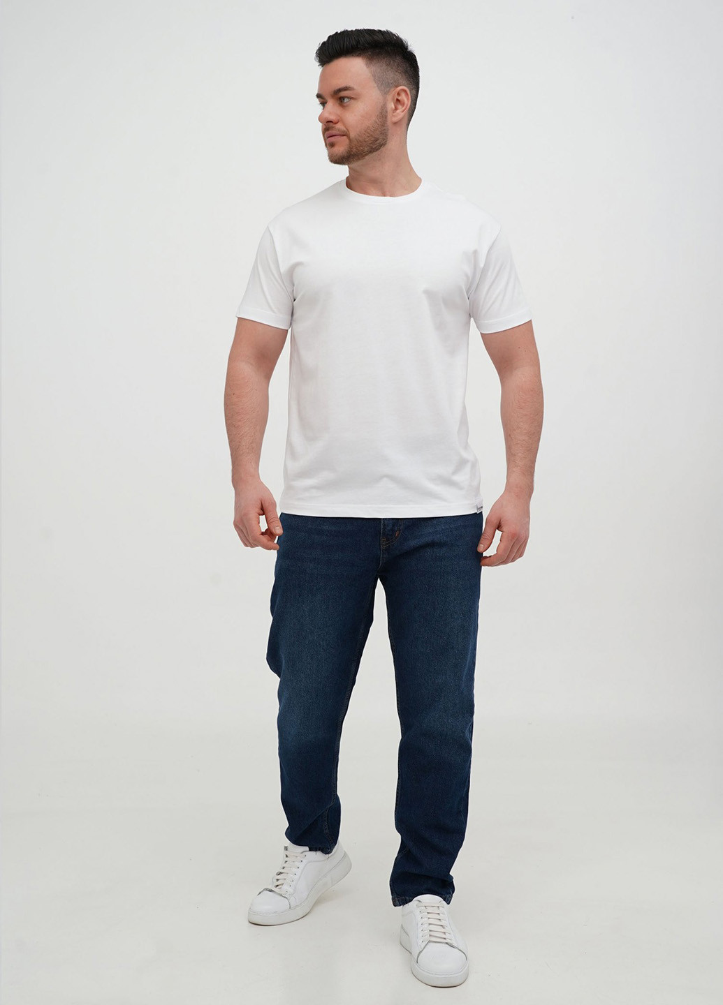 Белая футболка Trend Collection