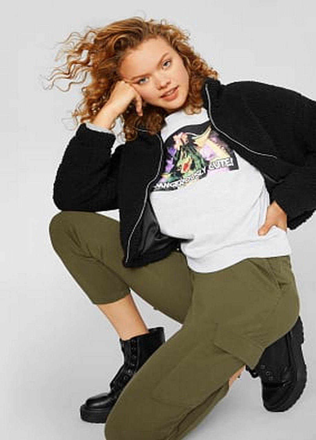 Сірий демісезонний джемпер C&A