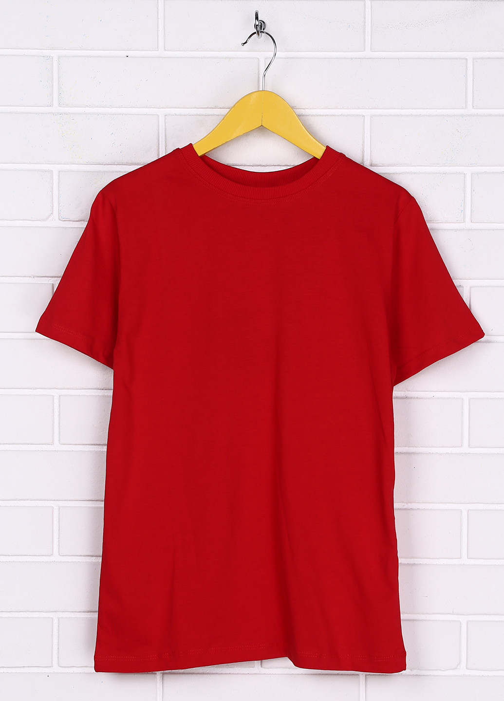 Красная летняя футболка с коротким рукавом CHN