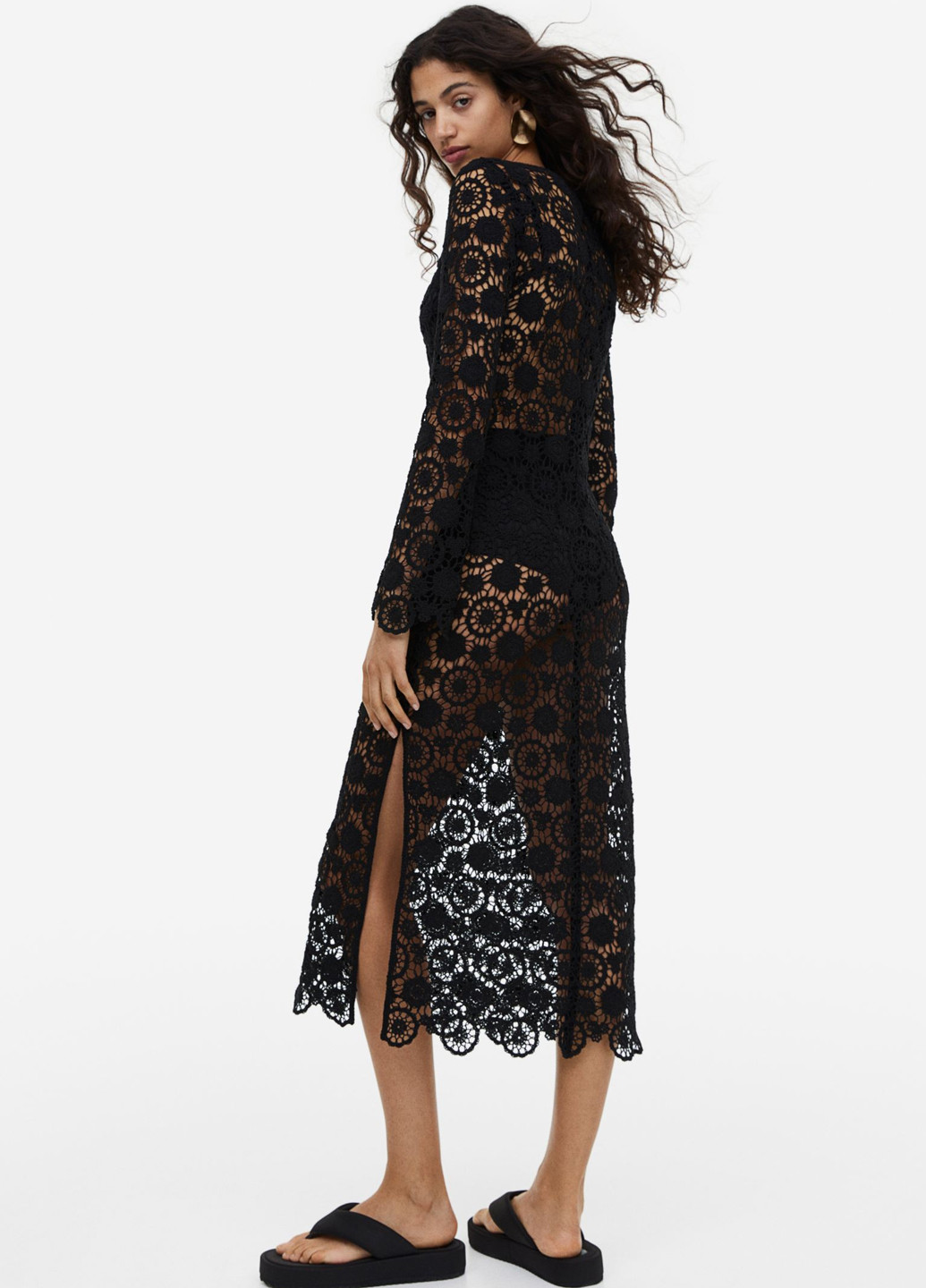 Черное кэжуал платье H&M однотонное