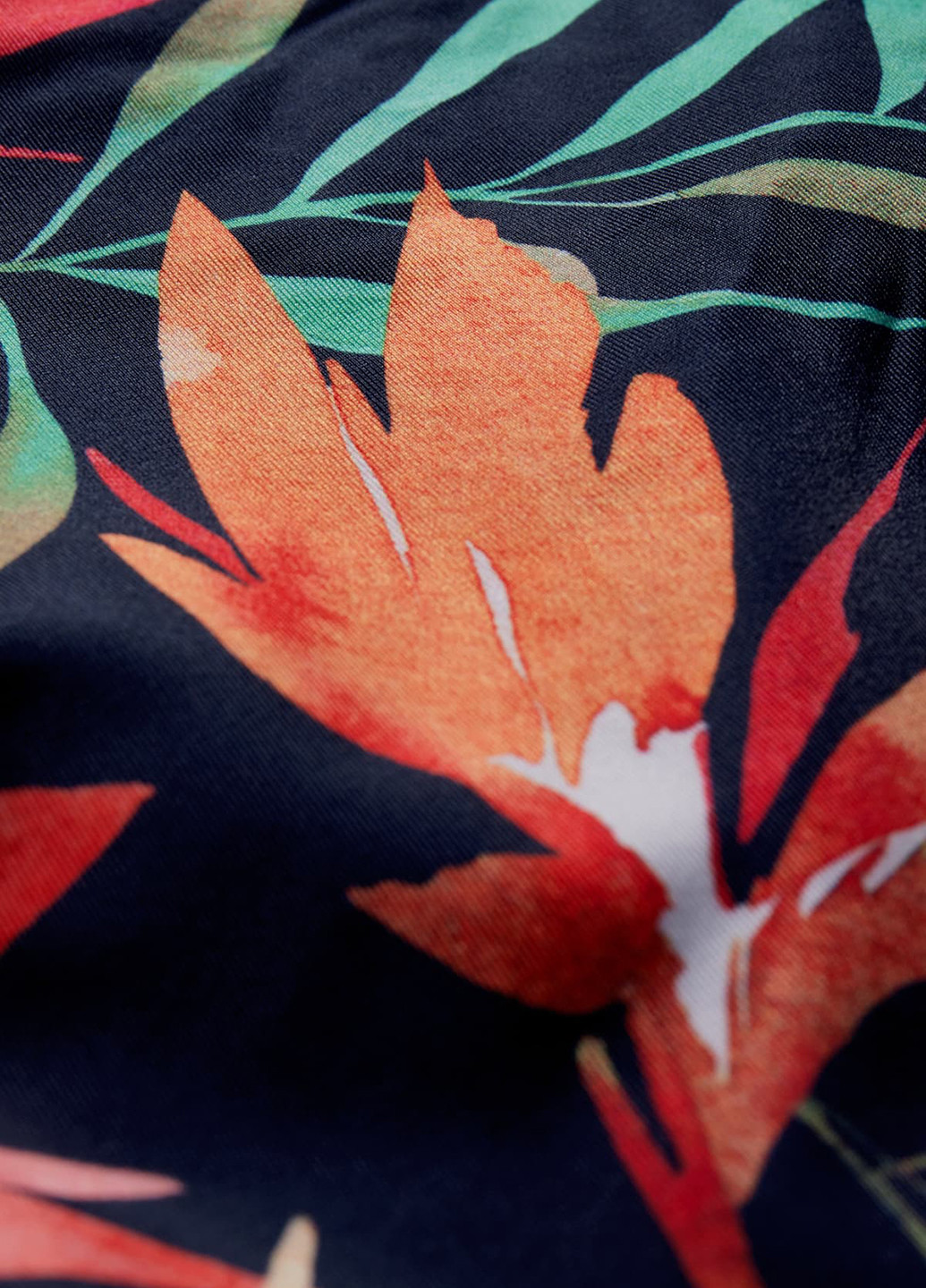 Цветные купальные трусики-плавки с рисунком C&A