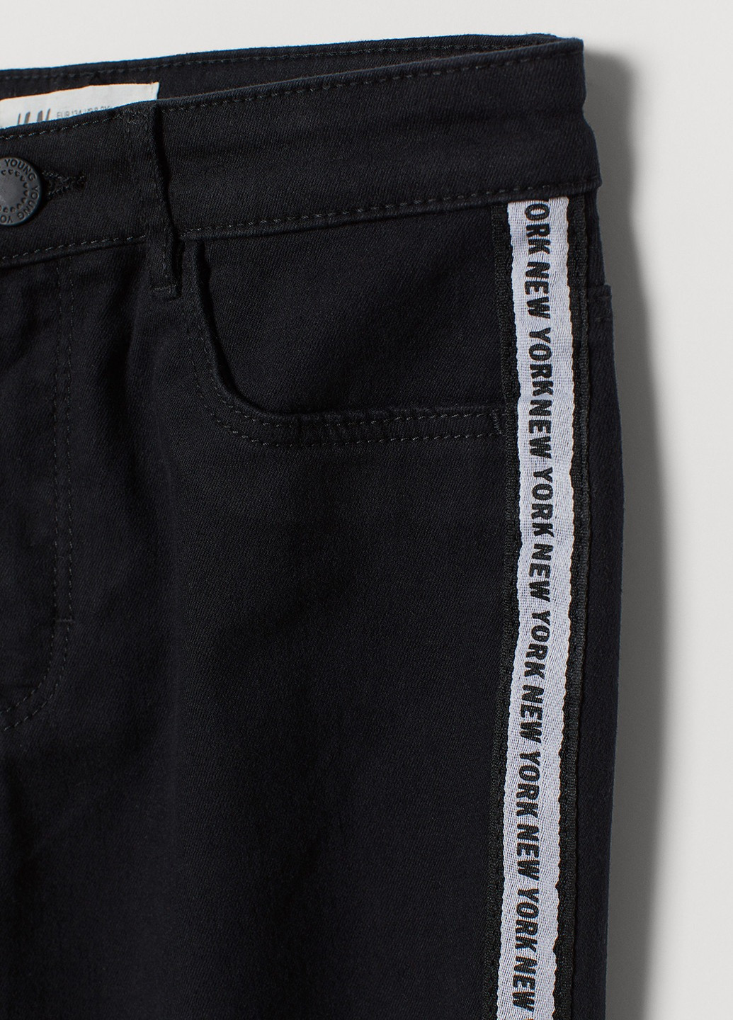 Черные кэжуал демисезонные зауженные брюки H&M