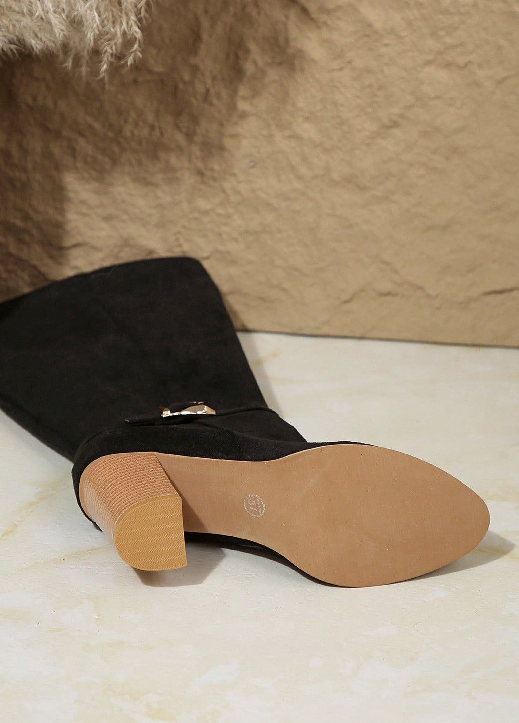 Осенние сапоги SHEIN с пряжкой