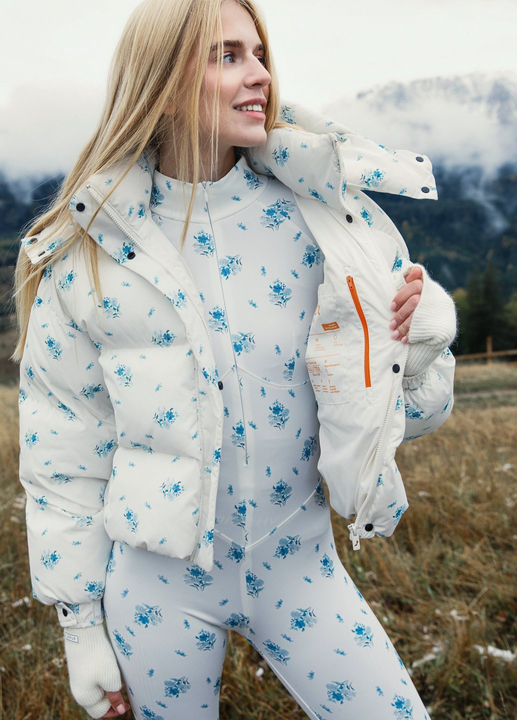 Молочная демисезонная куртка Gepur