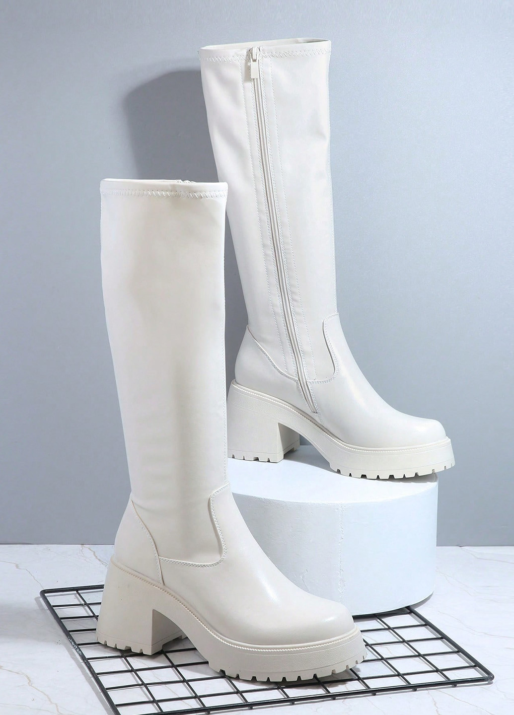 Осенние сапоги SHEIN