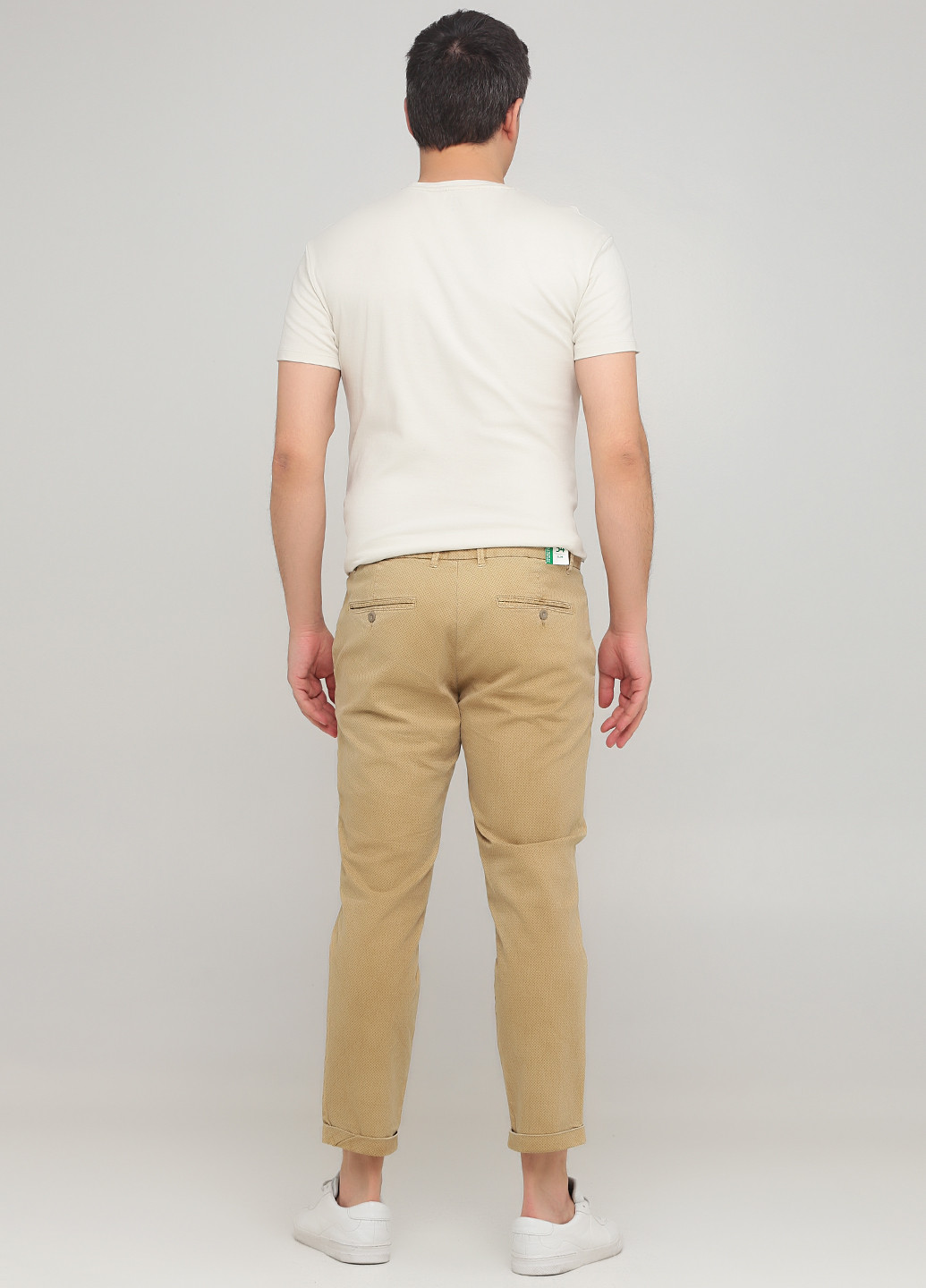Темно-бежевые кэжуал демисезонные укороченные, чиносы брюки United Colors of Benetton