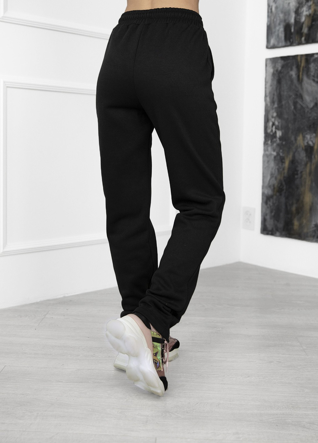 Черные спортивные зимние зауженные брюки ISSA PLUS