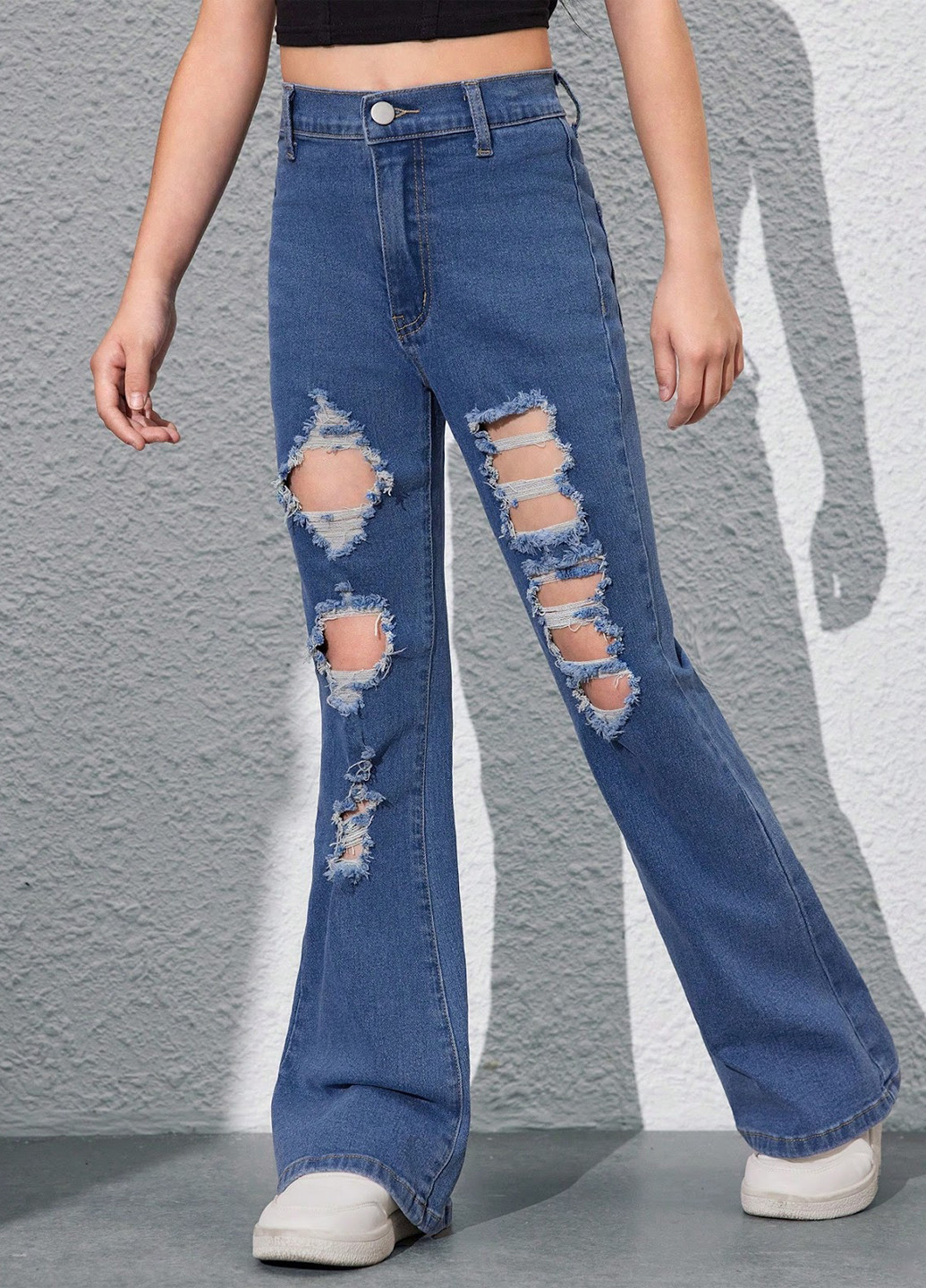 Темно-синие демисезонные клеш джинсы SHEIN