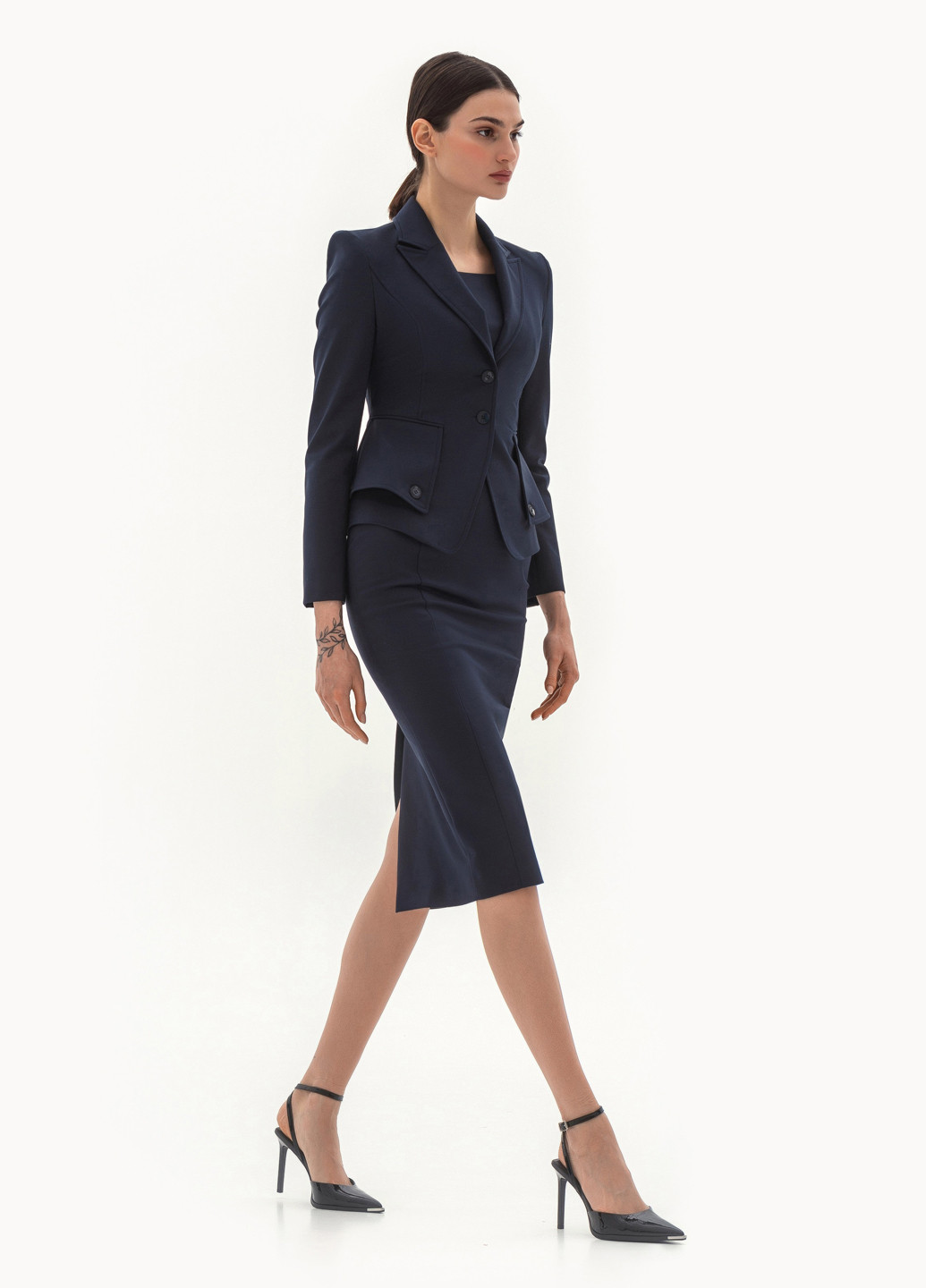 Синий женский жакет BGL однотонный - демисезонный