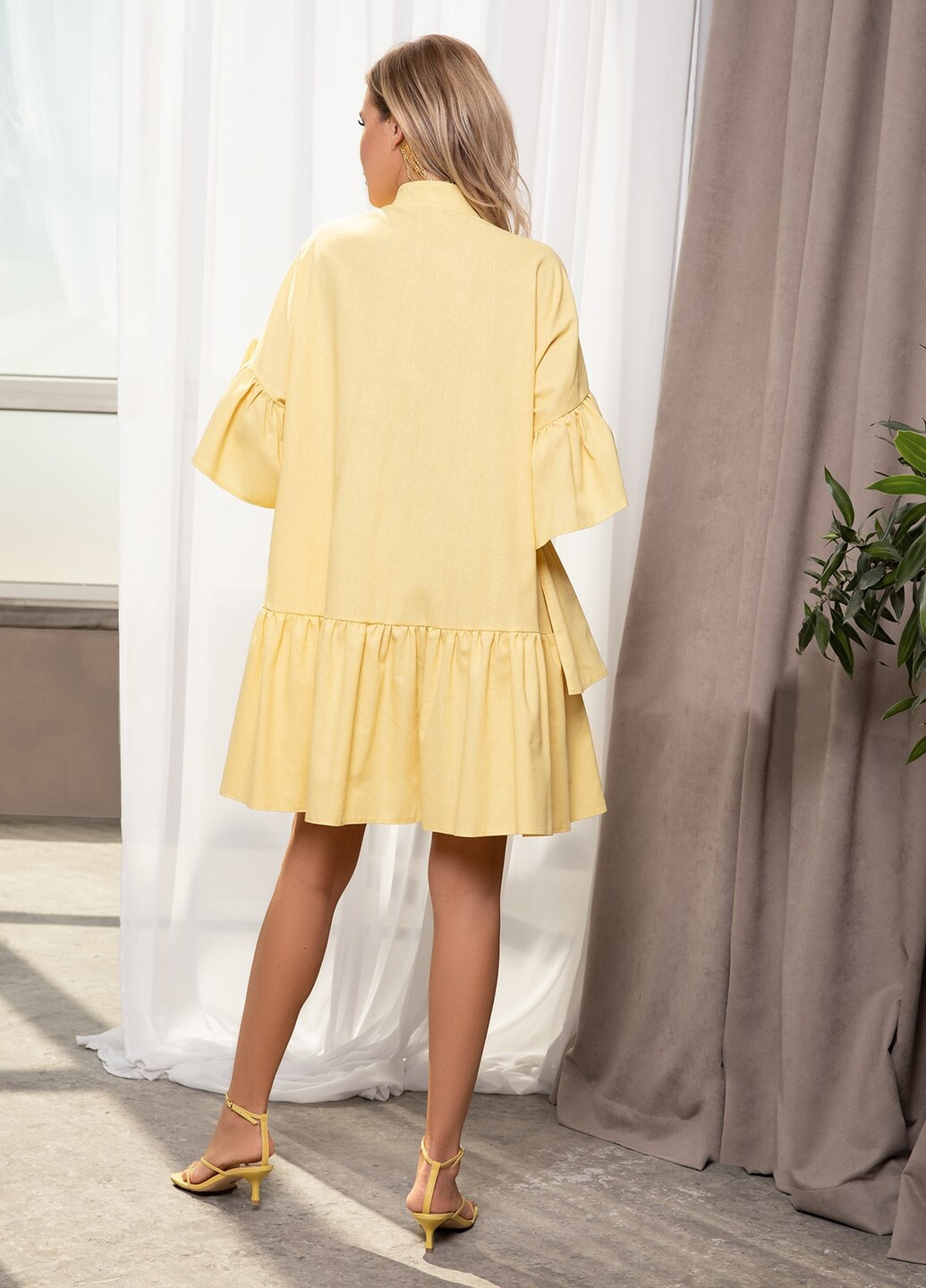 Желтое кэжуал платья ISSA PLUS однотонное
