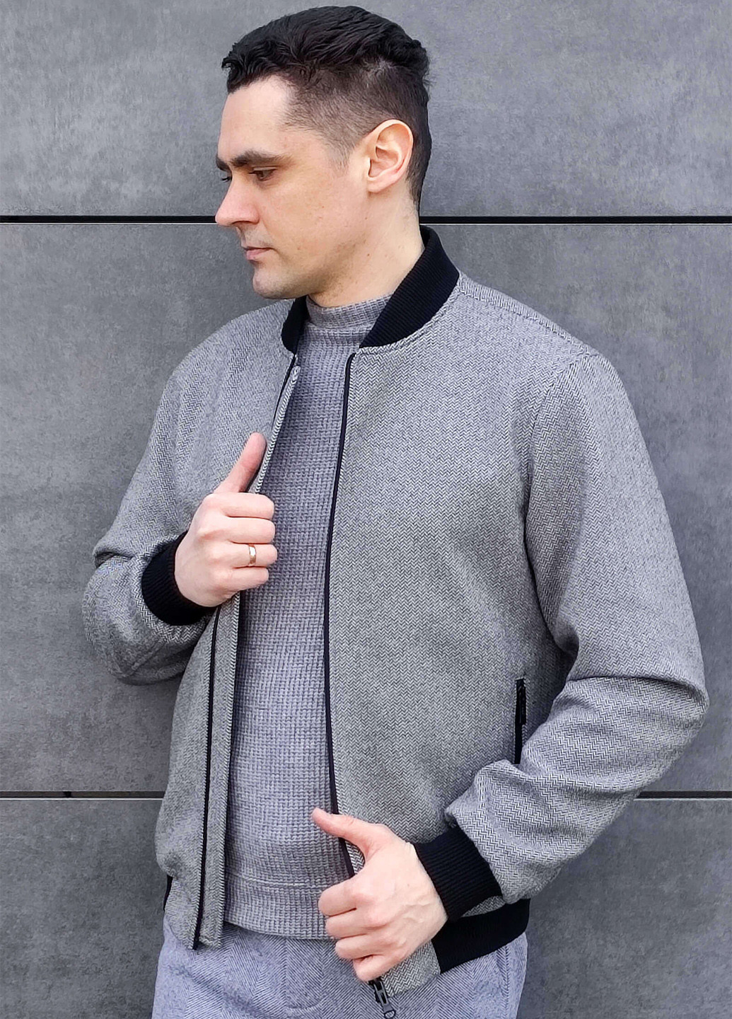 Бомбер Sun's House на блискавці (336175275)