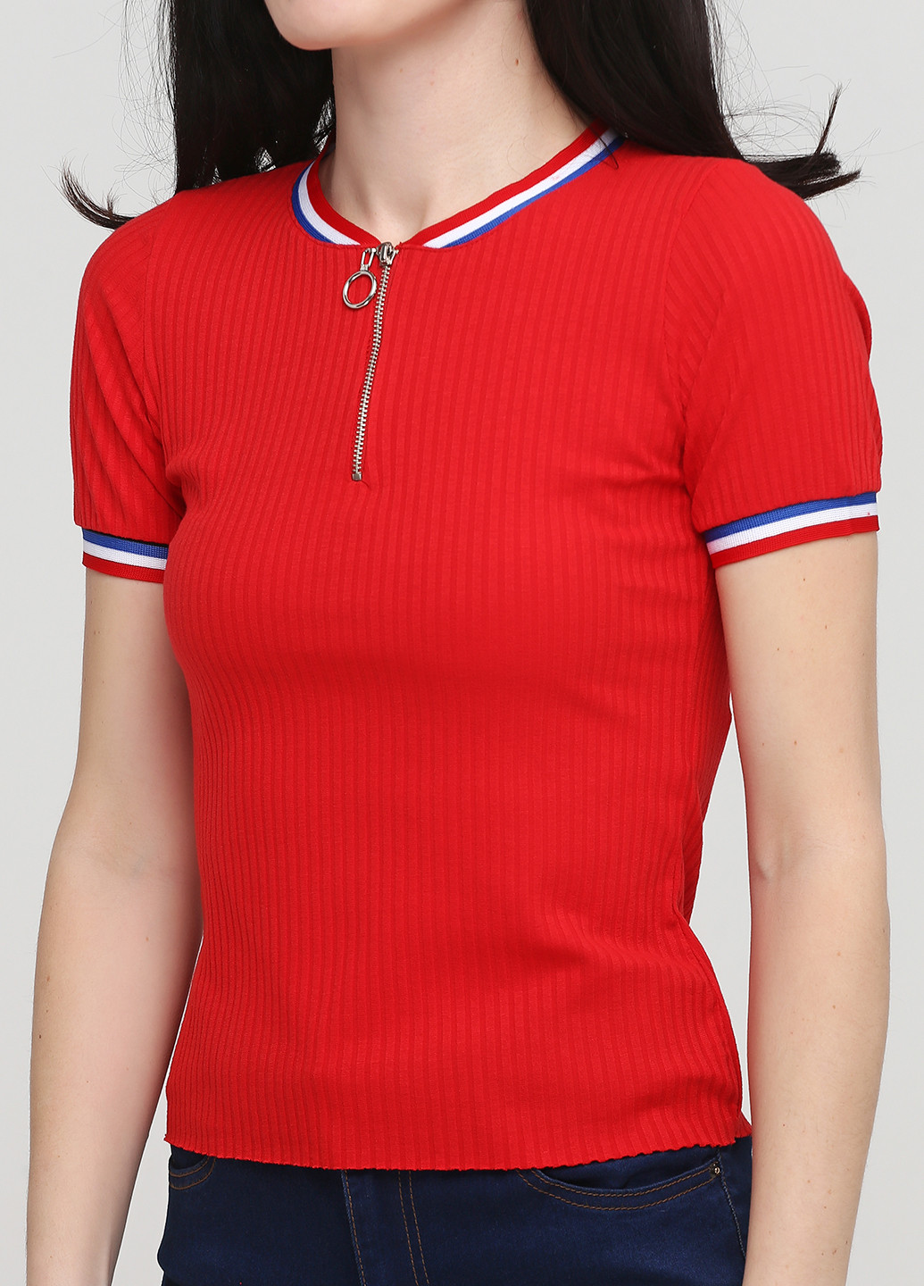 Красная летняя футболка Sassofono Club