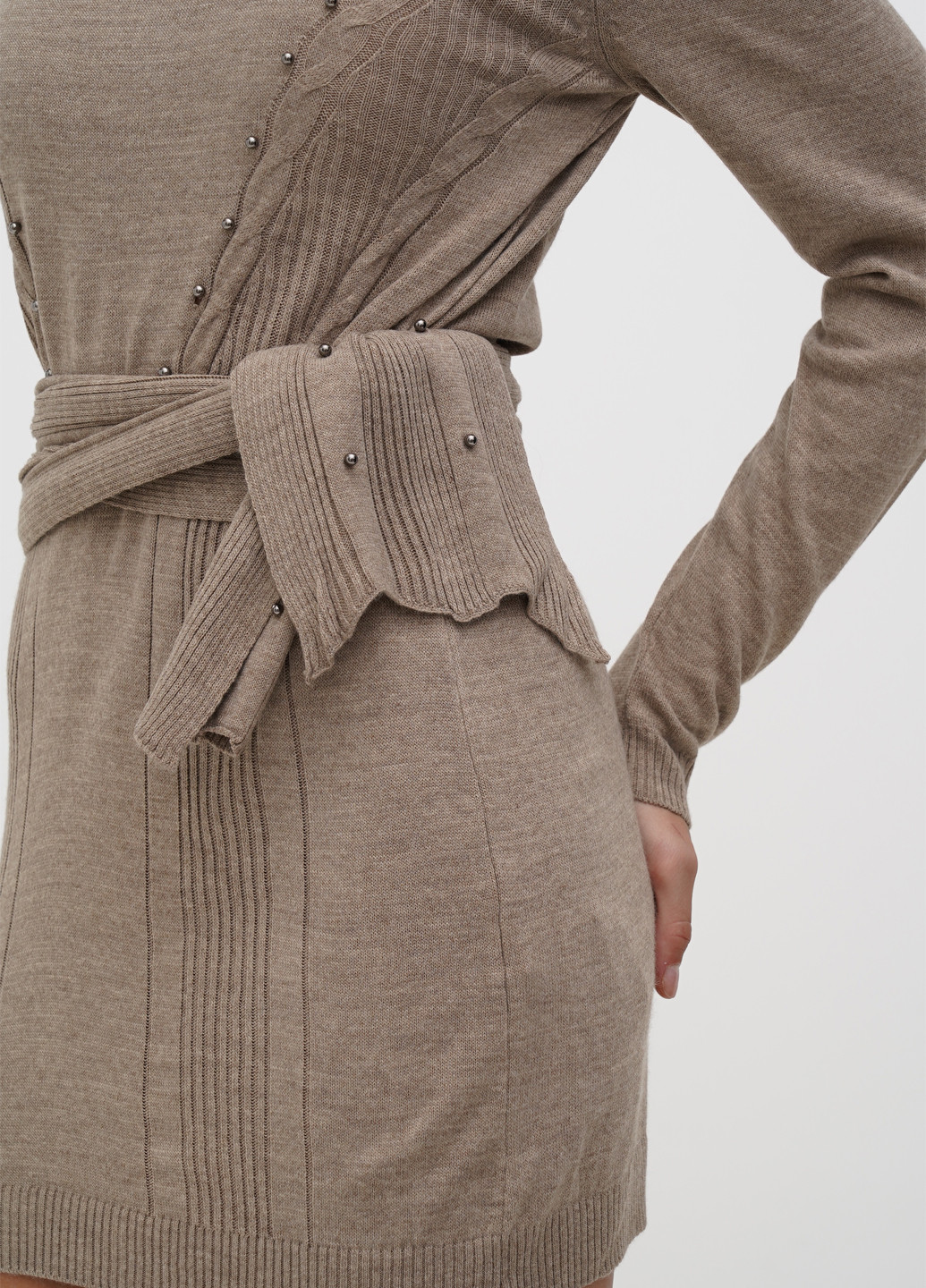 Темно-бежевое кэжуал платье Sassofono однотонное