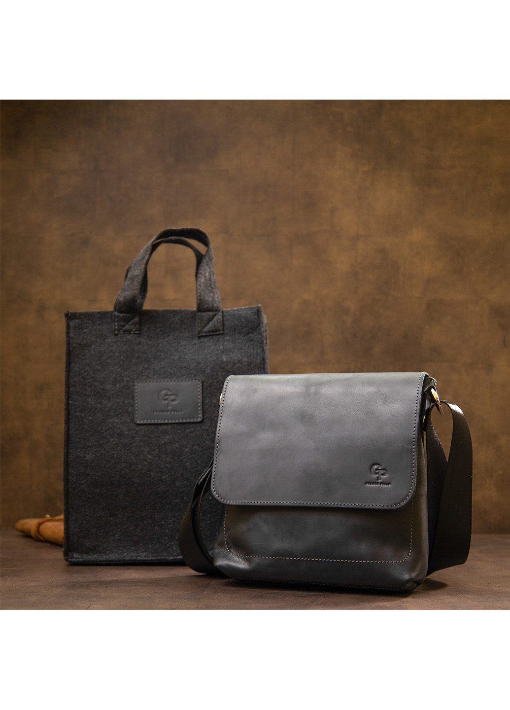 Чоловіча шкіряна сумка 24х24х6 см Grande Pelle (252126777)