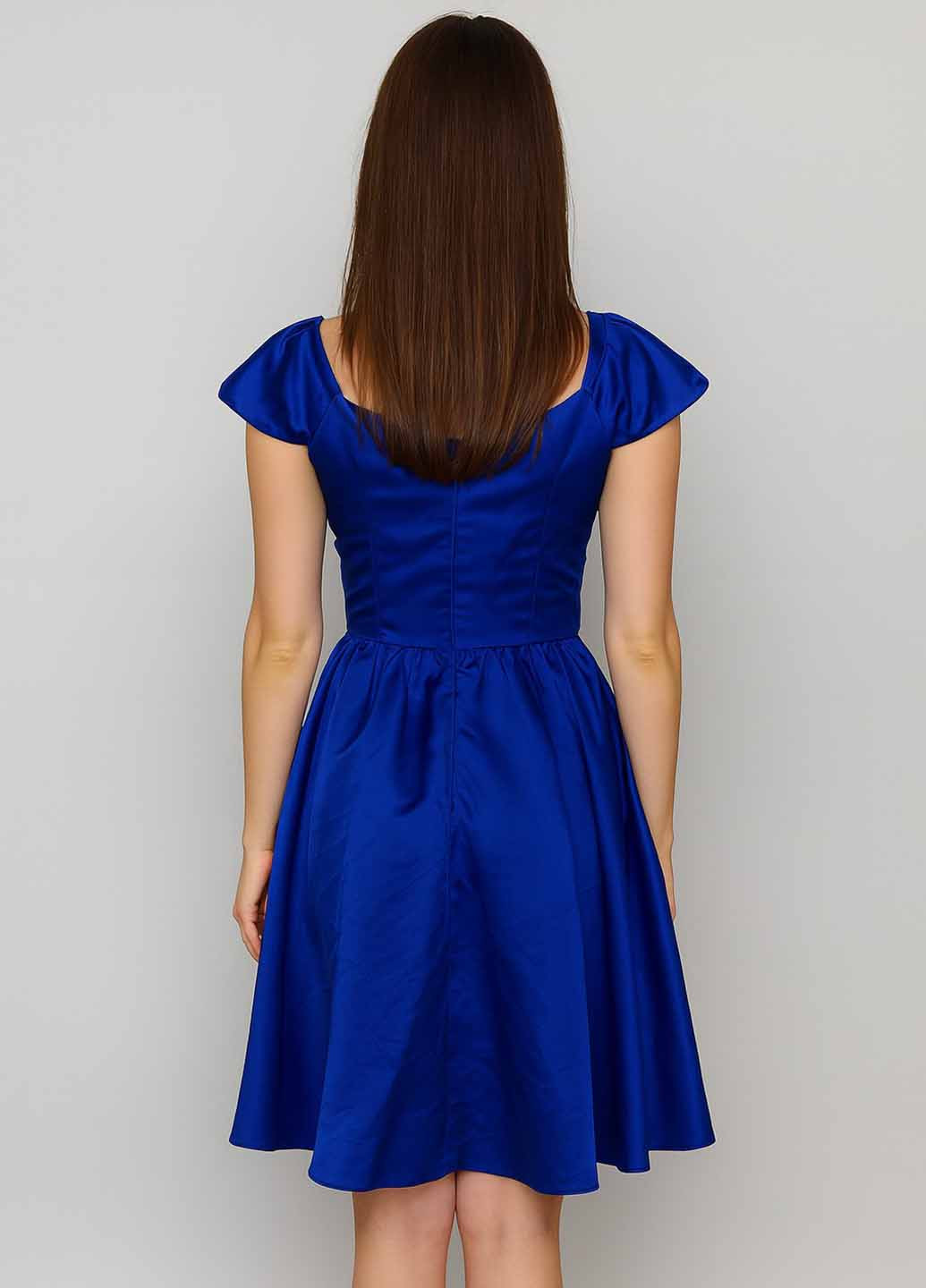 Голубое праздничный платье клеш Sassofono однотонное