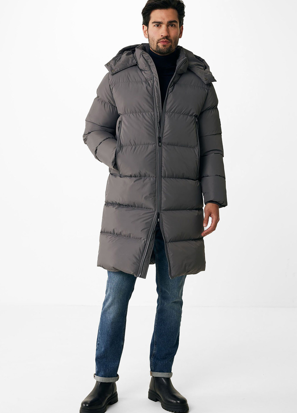 Серая зимняя куртка Mexx