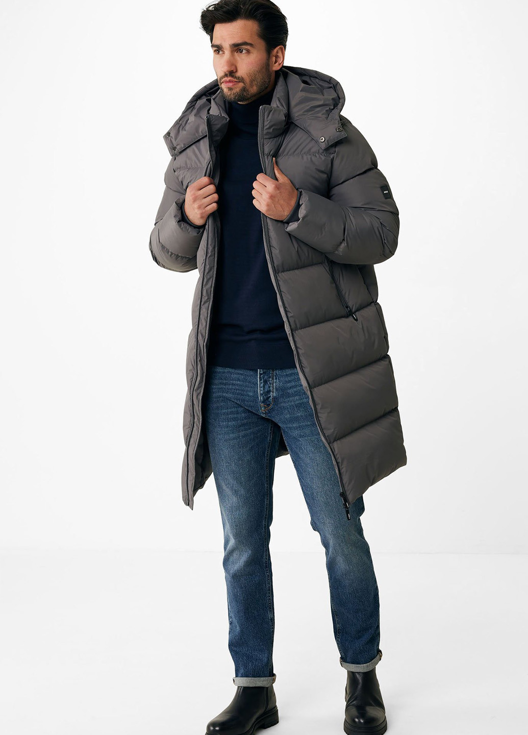 Серая зимняя куртка Mexx