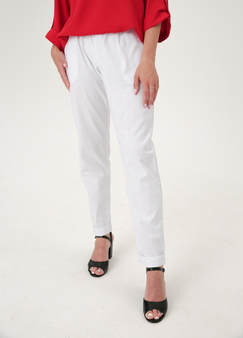 Белые кэжуал летние зауженные брюки INNOE
