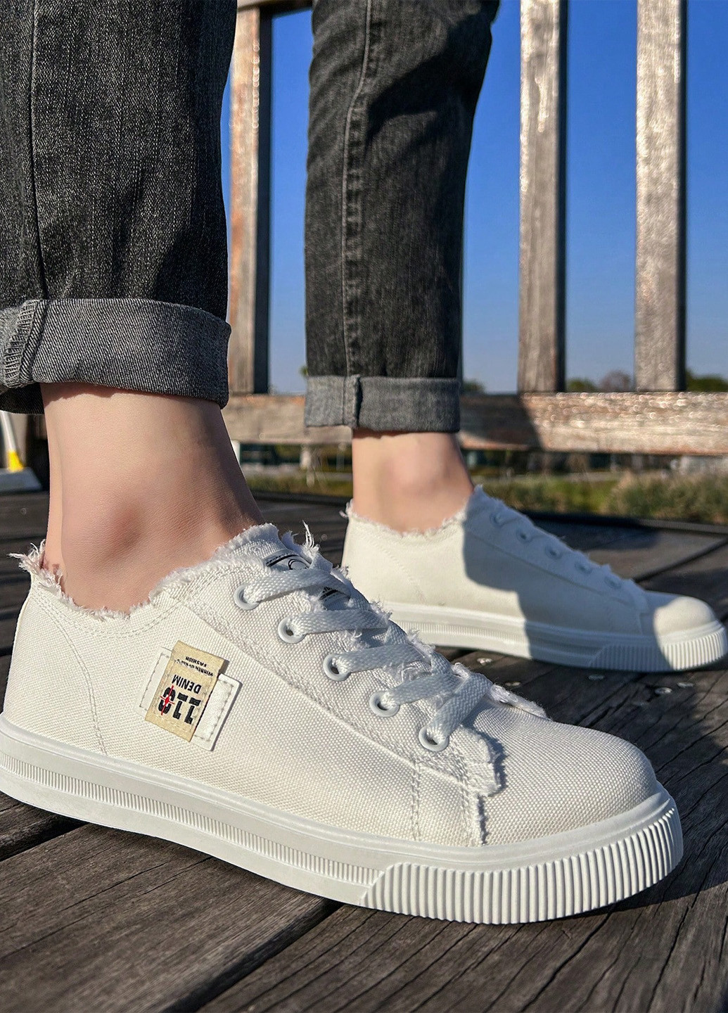 Айвори кроссовки SHEIN